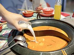 -生活如沸·顺德水牛奶火锅(大学路店)