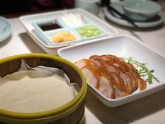 -韵秋荷(宝山龙湖天街店)