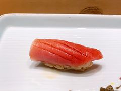 金枪鱼中腩手握寿司-辉·四季料亭·怀石料理·深夜食堂烧鸟·Omakase