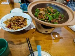-吃饭皇帝大土家民族菜(正大广场店)