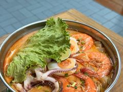 -Kat's Kitchen
