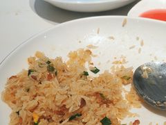 招牌海胆炒饭-皓景海鲜·地标美食(双月湾店)