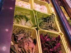 -尚品海鲜肥牛自助火锅(湖明店)