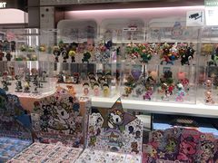 -泡泡玛特POPMART(国金街店)