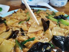 -溢心园香河肉饼总店