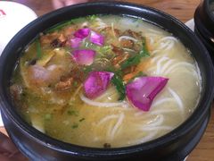 -双桥园·云南过桥米线(古城南门店)