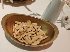 -桂满陇·手作小笼包&江南叫花鸡(中山公园店)