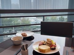 -万荟轩海鲜·粤式点心自助餐厅(蓝海风万怡酒店)