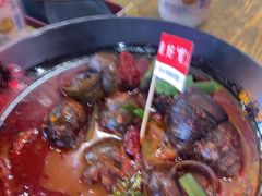 -老闵田螺馆·南昌特色小炒(梦时代店)