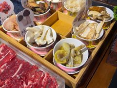 -菌自由丨野生菌火锅特色庭院餐厅(丽江古城店)