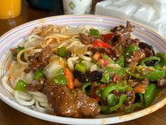 -歹歹的加个面过油肉拌面