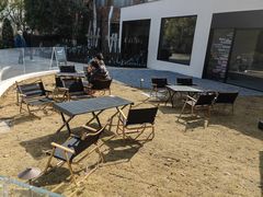 -J Create城市露营咖啡·简餐·宠物(上海动物园店)