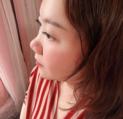 -爱美睫美甲会馆