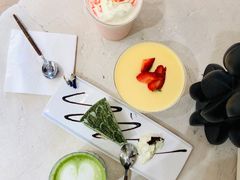 -浮漫咖啡(镜湖万达广场店)