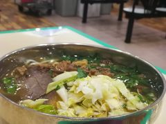 -花溪王记牛肉粉(四季花溪商场店)