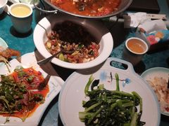 -呷湘厨·鱼汤捞饭·剁椒鱼头·辣椒炒肉(国家会展中心店)