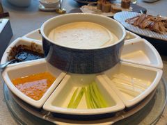 -羲和雅苑•北京烤鸭(平安国际金融中心店)