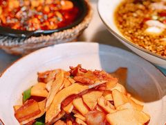 -初蓉丨遇见新川菜(亲贤街荣耀店)