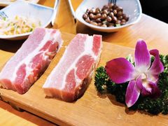 -唯成•韩国炭火烤肉 유성고기