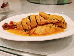 特色葱油鸡-东方明珠老上海8号餐厅(东方明珠广播电视塔店)