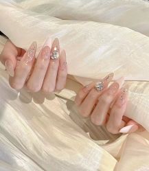-LILY NAILS美甲美睫
