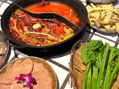 -贰回巷火锅馆(钟楼店)