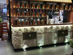 -呷哺呷哺(万达新世界店)