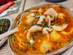 椒汁酸汤肥牛-鹅冠港式茶餐厅(来福士店)