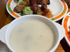 奶油蘑菇汤-比格比萨自助(花园路店)