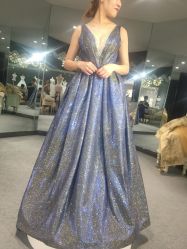 点击看大图 -艾米丽婚纱礼服