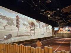 -珠海横琴国家地理探险家中心(创新方)