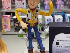 -泡泡玛特POPMART(蓝色港湾店)