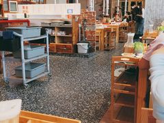 大堂-么肆烤肉·中式自助·烤肉大排档(街道口季佳PAI店)