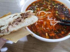 -子午路张记肉夹馍(翠华路店)