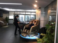 -奔驰上海利星(七宝店)