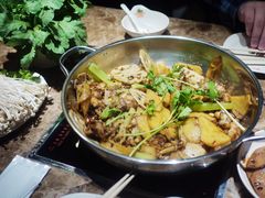干锅牛蛙-蛙蛙叫干锅年代(簋街总店)