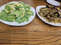 -南磨房食府(燕莎奥特莱斯购物中心店)
