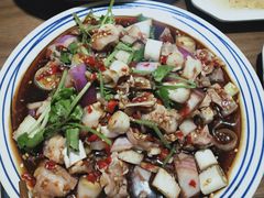 -二孃鸡爪爪(东风路总店)