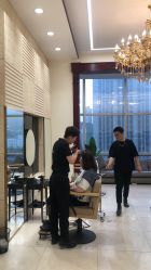 -Hello Lady发型设计