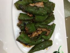 -东豪园林海鲜酒家(南港路辅路店)