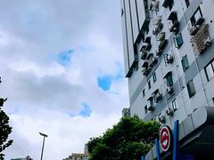 -陆家浜路(地铁站)
