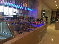 自助取餐区-River Café 海鲜自助(重庆丽笙世嘉酒店)