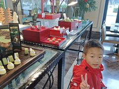 -棕榈阁·巴西烤肉海鲜自助餐厅(中州皇冠假日酒店)