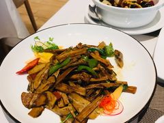 -若蘭慈·无国界素食料理(欢乐海岸店)