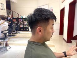 -Hello Lady发型设计