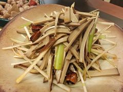 -殷式·私房烧烤·羊蝎子火锅(什刹海店)