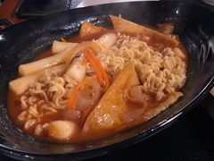 拉面炒年糕-军硕烤肉·部队火锅(二七万达店)