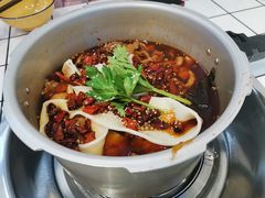 -晓彭肥肠鸡·泡椒鸡火锅(水木天地店)