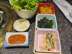-正苑26年海鲜烤肉•牛尾汤汤饭(东港店)