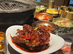 -草家酱蟹炭火烤肉店(珲春南路一店)